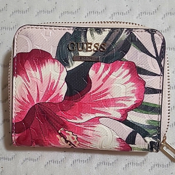 Guess Handbags - Guess Wallet